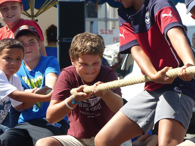 tug of war