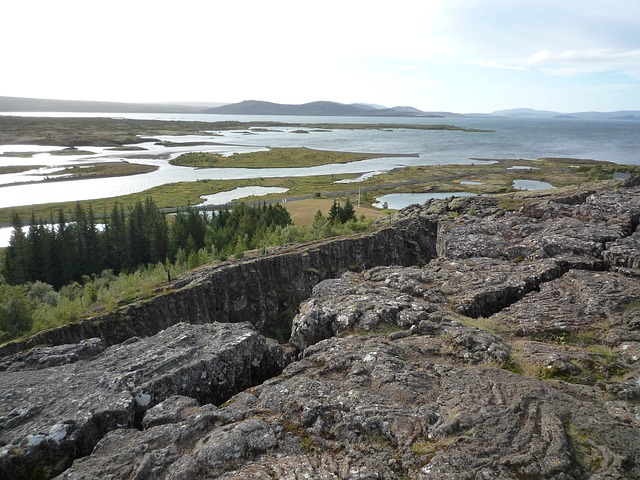 tectonic